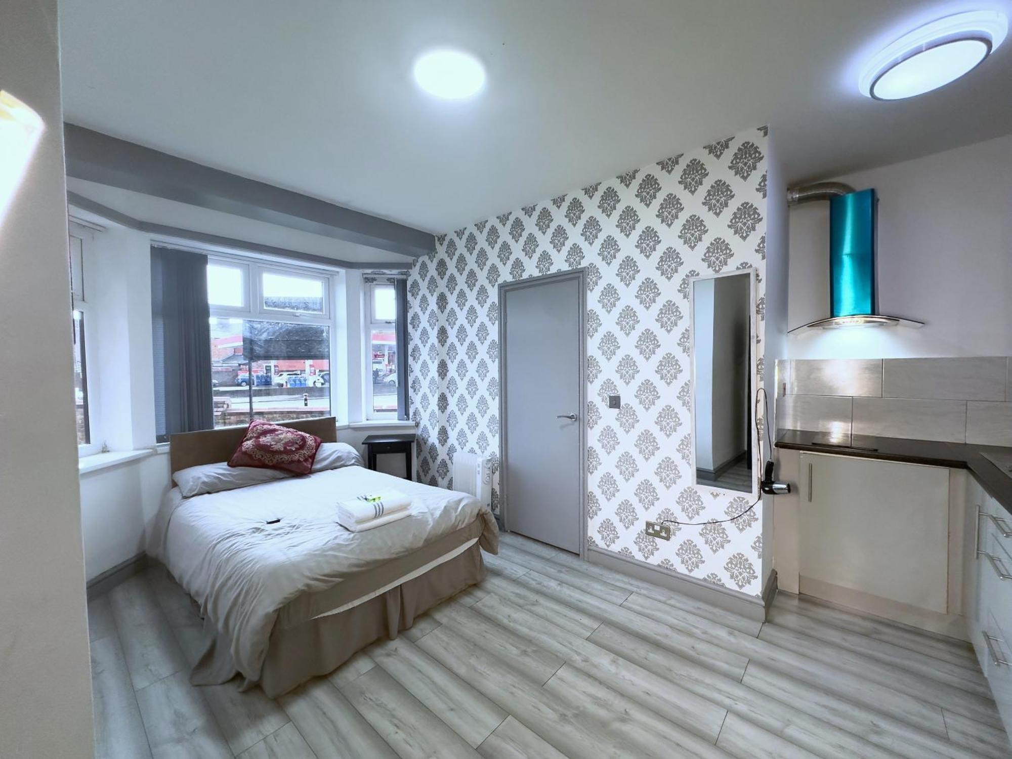 Hills View Apartments Манчестер Экстерьер фото